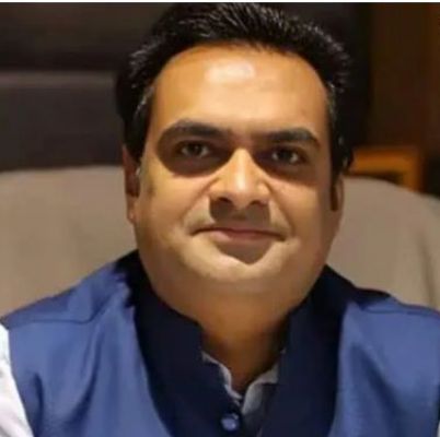 दिल्ली सरकार के मंत्रिमंडल में मुकेश अहलावत नया चेहरा, चार मंत्रियों को फिर मिलेगा पद: आप