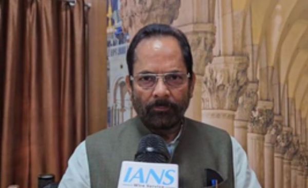 प्रसाद में मिलावट सुनियोजित साजिश का हिस्सा: मुख्तार अब्बास नकवी 