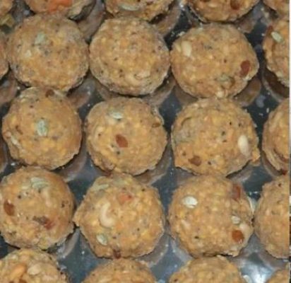 खाद्य मंत्री ने तिरुपति मंदिर के लड्डुओं में पशु चर्बी के इस्तेमाल के आरोपों की जांच की मांग की