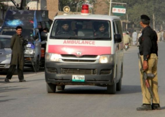 पाकिस्तान में विदेशी राजनयिकों के काफिले पर आतंकी हमला, एक पुलिसकर्मी की मौत 