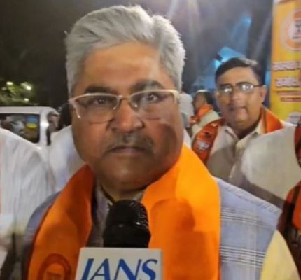 राष्ट्रविरोधी लोग देश में कर रहे रेल जिहाद : दुष्यंत गौतम