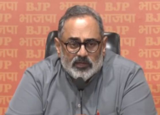 हाई कोर्ट के फैसले के बाद सीएम सिद्धारमैया को तुरंत इस्तीफा देना चाहिए, राहुल गांधी भी दें सफाई : राजीव चंद्रशेखर 