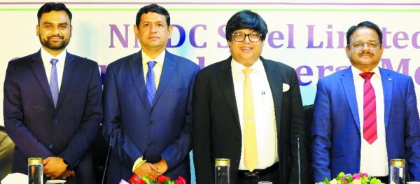 वित्तवर्ष तीसरी तिमाही तक 2.1 लाख टन हॉट मेटल, 1.5 लाख टन एचआर कॉइल प्रतिमाह 