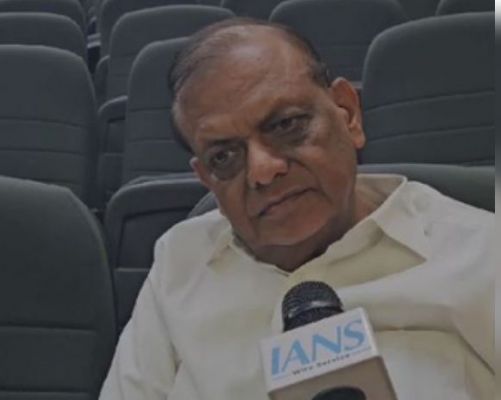 हम खुद को इतना सशक्त कर रहे हैं कि अन्य देशों की तुलना में सबसे मजबूत हो जाएं : आर के चौधरी 