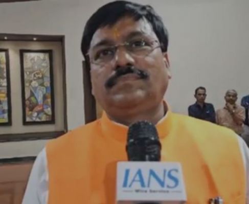 गरबा महोत्सव में आधार कार्ड देखकर एंट्री देने में कोई गलत बात नहीं: धर्मेंद्र लोधी 