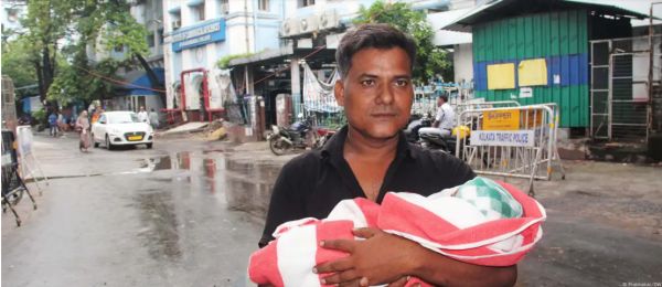 आखिर कब तक चलेगी जूनियर डॉक्टरों की हड़ताल?