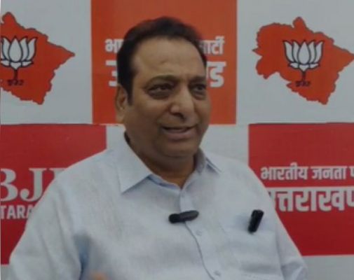 मेडिकल सीटों के बढ़ने से दूर होगी डॉक्टरों की कमी : विनोद चमोली