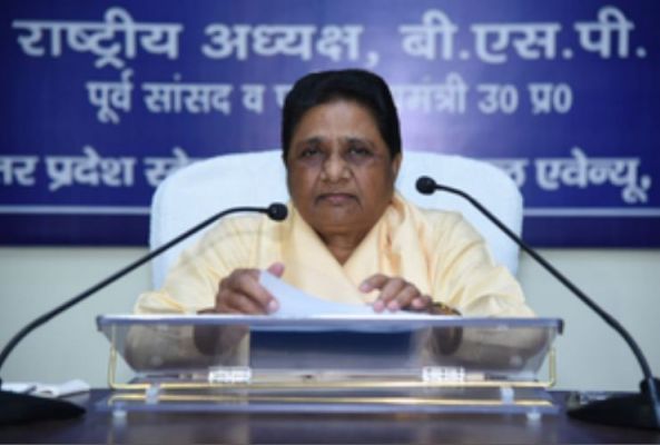 अमेठी हत्याकांड, मायावती ने सख्त कार्रवाई की उठाई मांग 