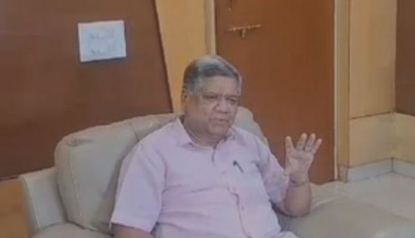 सीएम सिद्धारमैया इस्तीफा दें और जांच का सामना करें : जगदीश शेट्टर