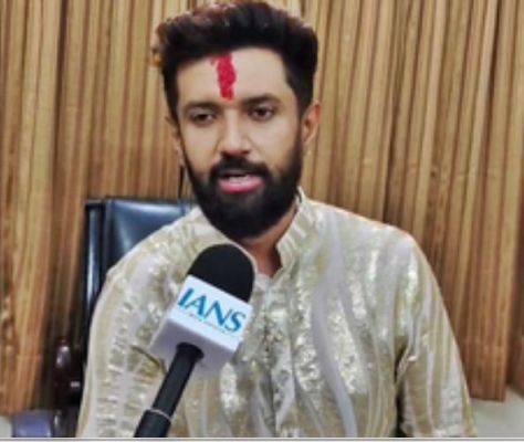 मेरे पिता के बाद पीएम मोदी ही एकमात्र व्यक्ति जिन्हें मैं राजनीति में अपना आदर्श मानता हूं: चिराग पासवान 