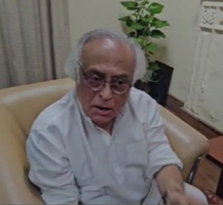 चुनाव आयोग की वेबसाइट पर डाटा अपडेट नहीं हो रहा: जयराम रमेश 