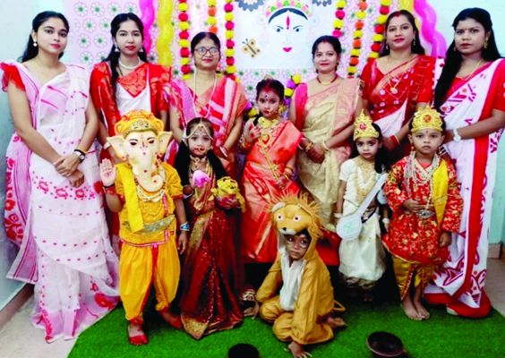 छत्रपति शिवाजी स्कूल ने धूमधाम से की दुर्गा पूजा