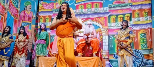 हरियाणा के कुछ इलाकों में उर्दू में क्यों होती है रामलीला?