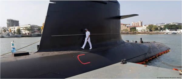 भारत बनाएगा परमाणु ऊर्जा से चलने वाली दो लड़ाकू पनडुब्बियां