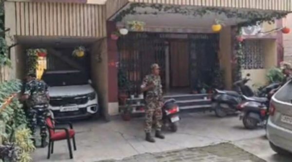 झारखंड: मंत्री मिथिलेश ठाकुर के पीएस समेत कई लोगों के ठिकानों पर ईडी रेड 