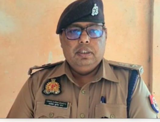 माहौल बिगाड़ने की साजिश, मंदिर के अंदर मूर्ति की खंडित, पुलिस की मौजूदगी में फिर से हुई प्राण प्रतिष्ठा 