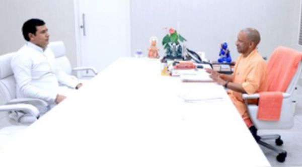 सीएम योगी से मिले भाजपा विधायक नंदकिशोर, डासना मंदिर की घटना के सभी पहलुओं से अवगत कराया