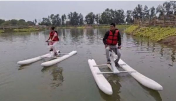 यूपी का बाराबंकी बना इको टूरिज्म का केंद्र, पिनाक एडवेंचर पार्क में कई एक्टिविटी का आनंद ले रहे सैलानी 