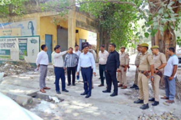 गाजियाबाद में उपचुनाव के लिए नामांकन शुक्रवार से शुरू, बैरिकेडिंग कर सुरक्षा व्यवस्था के इंतजाम 