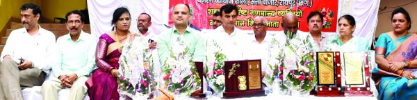 पहलवान कन्हैयालाल कसार पुण्यतिथि पर रायपुर के गणमान्य व्यक्ति सम्मानित