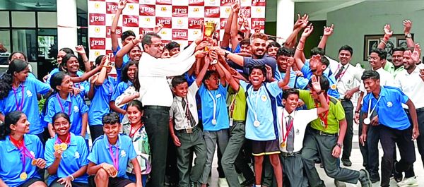 एमपावर प्लेटिनम इंटर स्कूल बैडमिंटन, शतरंज और टेबल टेनिस स्पर्धा में 150 विद्यार्थी शामिल 