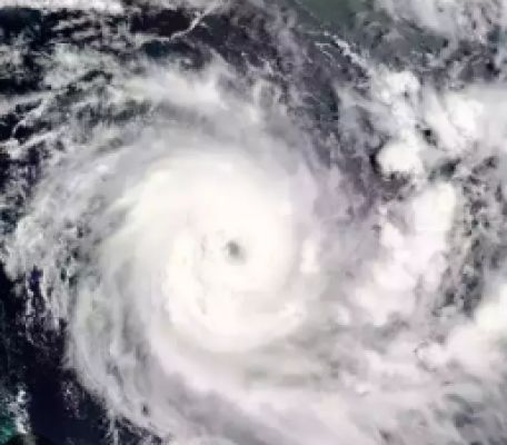 बंगाल की खाड़ी के ऊपर बना गहरे दबाव का क्षेत्र चक्रवाती तूफान ‘दाना’ में तब्दील: मौसम विभाग