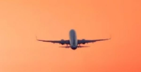 भारत की 70 से अधिक उड़ानों को बम से उड़ाने की धमकी मिली