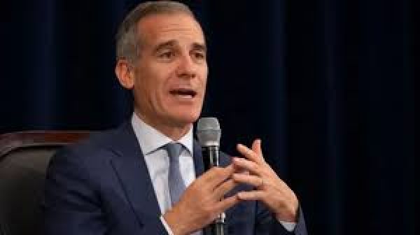 भारत में अमेरिका के राजदूत एरिक गार्सेटी के बयान पर लोग दे रहे हैं तीखी प्रतिक्रिया