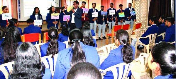 पब्लिक स्पीकिंग कौशल बेहतर बनाने मैक यूनाइटेड का दो दिवसीय प्रशिक्षण