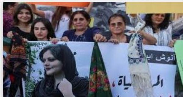ईरान ने कई महिलाओं से दुष्कर्म के दोषी को सार्वजनिक रूप से फांसी दी