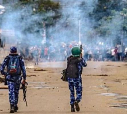 जिरीबाम में तीन शव मिलने के बाद इंफाल घाटी में लोगों ने किया प्रदर्शन