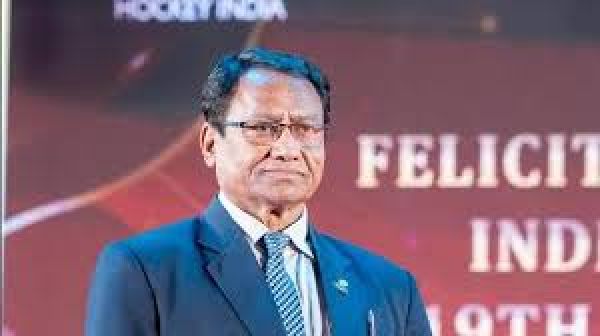 दिग्गज हॉकी खिलाड़ी अशोक कुमार को दिल का दौरा पड़ा, एंजियोप्लास्टी होगी