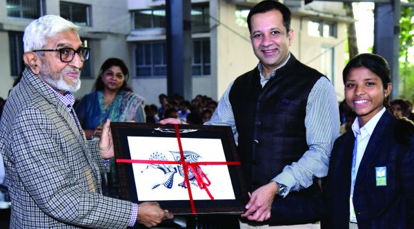 डिबेट-केस स्टडी में विद्यार्थियों ने निर्भिकता और आत्मविश्वास का दिया परिचय-परदेशी