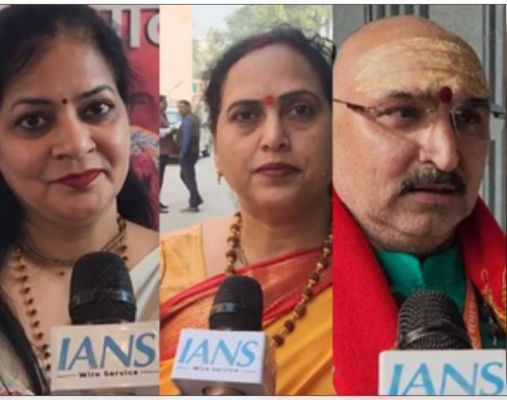 वाराणसी में दो दिवसीय महा समागम में देश-विदेश से जुटे साधु संत 