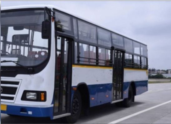 प्रयागराज महाकुंभ के लिए भगवा रंग में रंगी होंगी इटावा रीजन की सैकड़ों बसें 