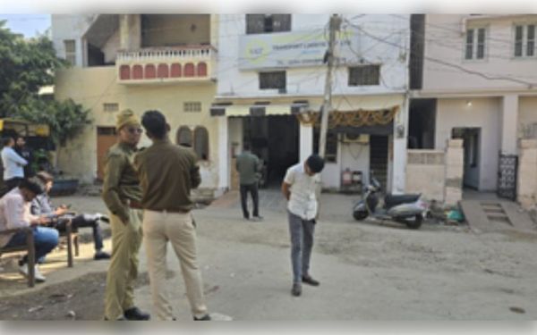 उदयपुर में ट्रांसपोर्ट व्यवसाई पर आयकर विभाग का छापा, 50 किलो सोना और पांच करोड़ की नगदी बरामद 