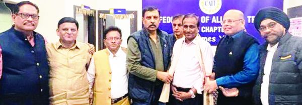निर्विरोध चुनाव से भाईचारा और संगठनों के साथ होने से व्यापारी समाज में रहेगी मजबूती-पारवानी