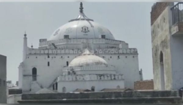 बदायूं : नीलकंठ महादेव मंदिर या जामा मस्जिद! कोर्ट में बहस नहीं हुई पूरी, 10 दिसंबर को होगी सुनवाई 