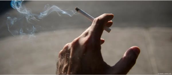 सिगरेट पर सख्त नियम लाने में जर्मनी को कहां आ रही मुश्किल?