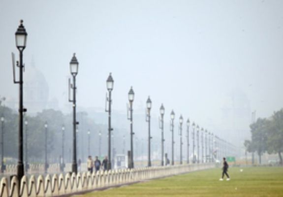 बेहतर हुई दिल्ली की हवा, मध्यम श्रेणी में पहुंचा एक्यूआई 