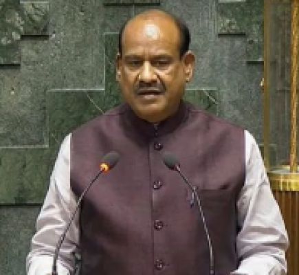 सदन के नियम एवं प्रक्रियाओं का पालन करें सदस्य, बिल्ले लगाकर न आएं: बिरला