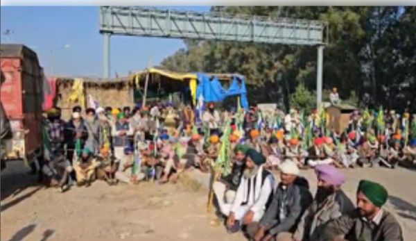 नोएडा, दिल्ली और हरियाणा पुलिस हाई अलर्ट मोड पर, किसानों ने शंभू बॉर्डर से भी दिल्ली कूच करने का किया ऐलान 