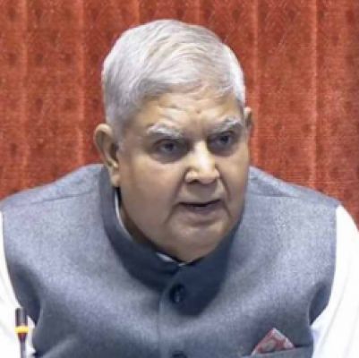 राज्यसभा में कांग्रेस सदस्य सिंघवी की सीट के पास 500 रुपये के नोटों की गड्डी पाई गई: सभापति धनखड़