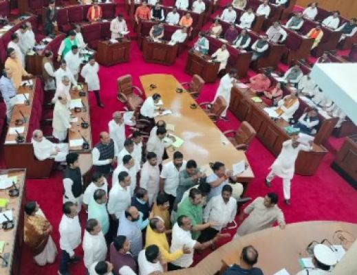 ओडिशा विस: पोलावरम परियोजना पर विपक्षी विधायकों के हंगामे के बीच कार्यवाही चार बजे तक स्थगित