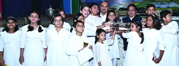 अंतर्दलीय संगीत प्रतियोगिता में तालियों से गूंजा राजकुमार कॉलेज सभागार, श्रोता हुए मंत्रमुग्ध 