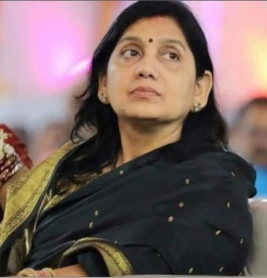 लालू यादव बुढापे में 'सठिया' गए हैं : लवली आनंद  