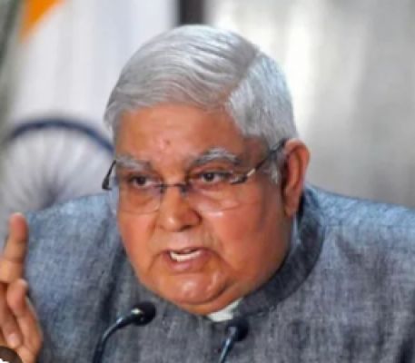 धनखड़ को पद से हटाने के प्रस्ताव संबंधी नोटिस पर राज्यसभा में हंगामा, कार्यवाही दिन भर के लिए स्थगित