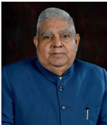 धनखड़ के खिलाफ ऐतिहासिक अविश्वास प्रस्ताव, क्या है सभापति हटाने की प्रक्रिया?