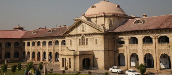 भारत: नियुक्ति से ज्यादा कठिन है जजों को हटाने की प्रक्रिया!