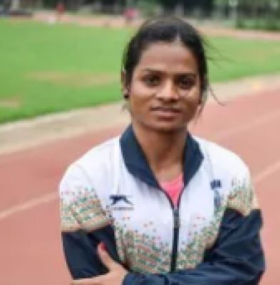 ओडिशा में सड़क दुर्घटना में बाल-बाल बचीं दुती चंद